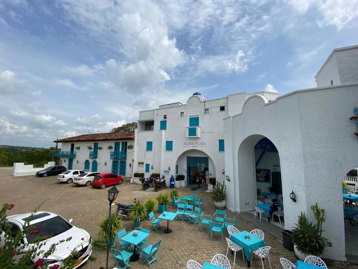 Hotel Aldea Plaza Doradal Bagian luar foto