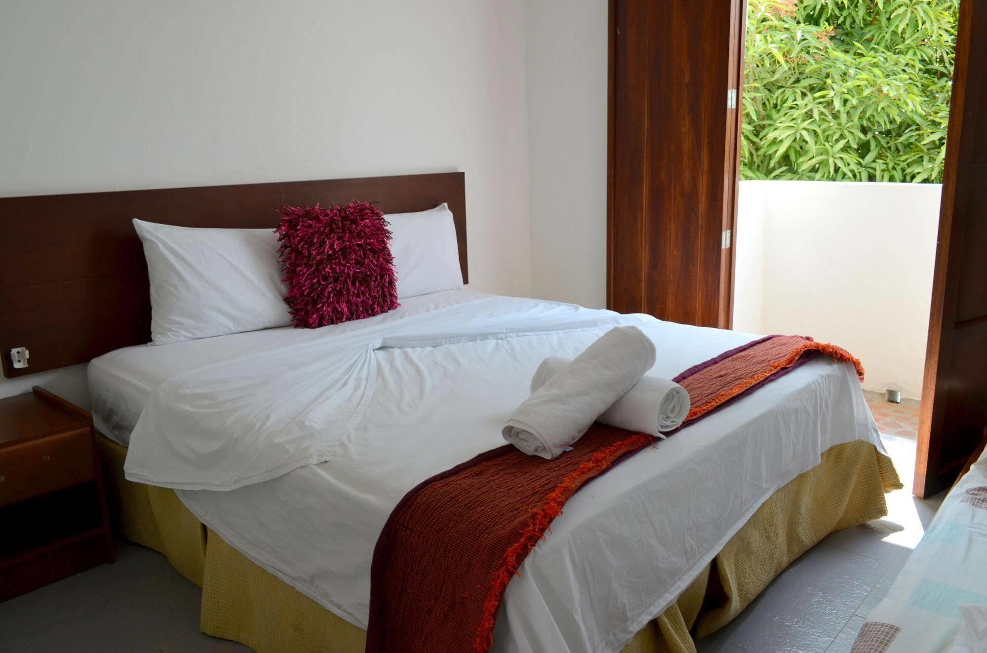 Hotel Aldea Plaza Doradal Bagian luar foto