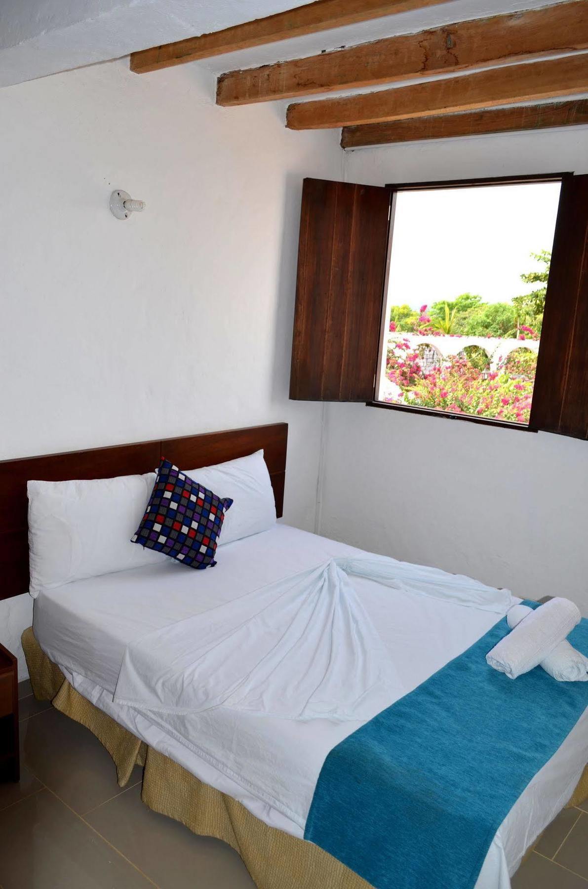Hotel Aldea Plaza Doradal Bagian luar foto
